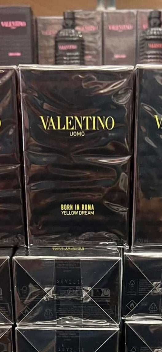 Valentino Born in Roma Uomo Yellow Dream Eau de Toilette 3.4 oz