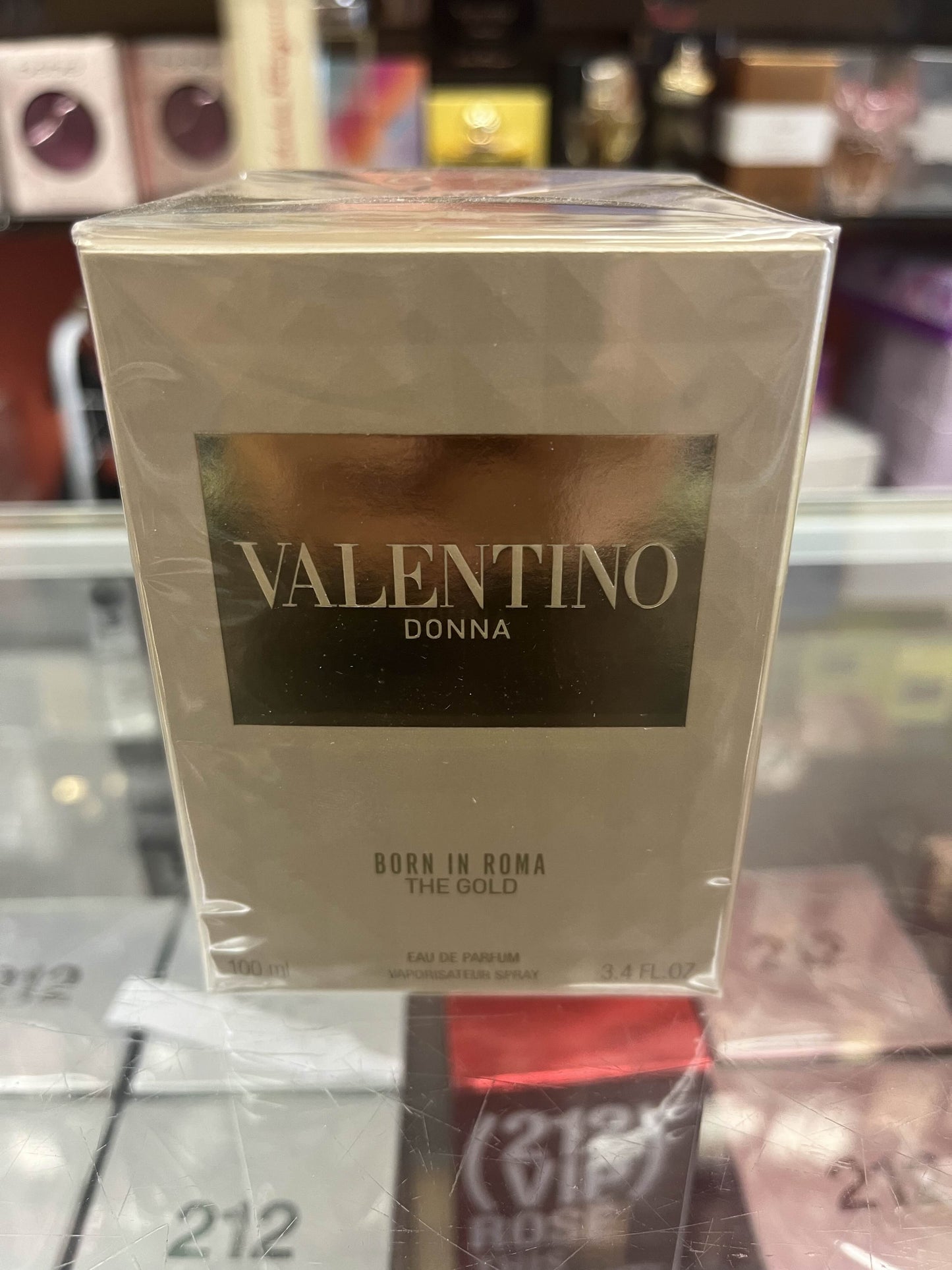 Valentino Donna Born In Roma Gold Eau de Parfum 3.4 oz
